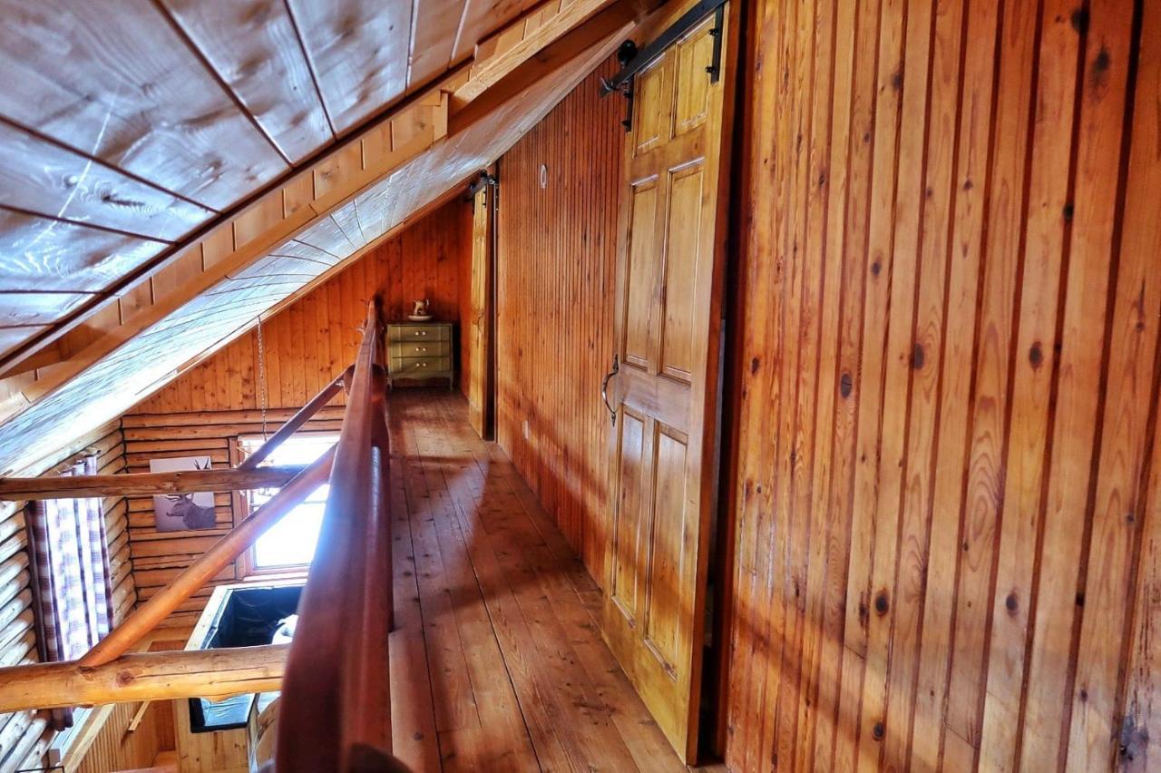 Cozy Log Cottage La Minerve Esterno foto